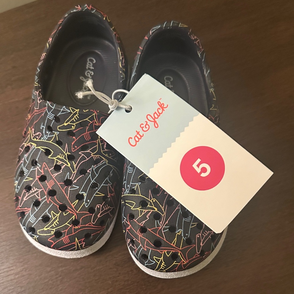 Cat & Jack Kids Shark Water Shoes - Black and Yellow